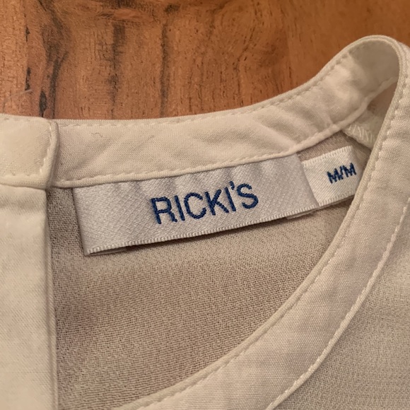 Ricki’s White Sleeveless Dress Shirt - Picture 4 of 4